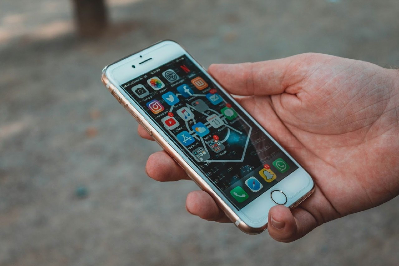 How to Design a Comfortable and Trustworthy Medical App for Reliable Solving Health Issues