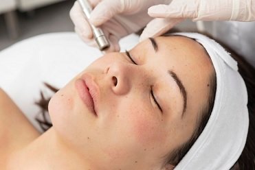 The Holistic Approach to Pore Perfection and Skin Health