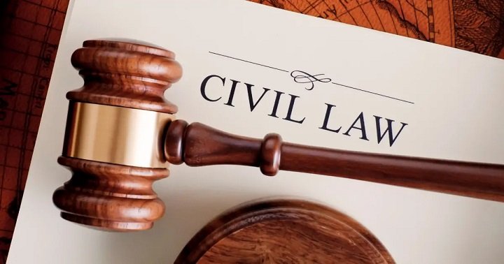 Civil Lawyer